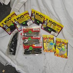 lot 41 image: Tackle, Strike King, KVD, Zoom, Burner