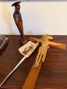 Vintage Honduras 1957 Crucifix & Philippines Praying Figure - Wooden Religious Carvings