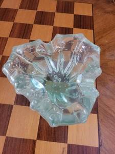 Glass Bowl ash tray Ruffled Edge
