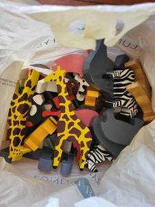 Assorted Wooden Animal Shapes - Colorful Kids Toy Pieces