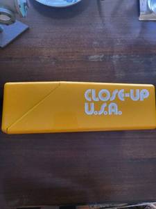 National Geographic Close-Up U.S.A. Educational Kit - Yellow Case with US Maps