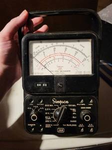vintage tools Simpson 260 analog volt-ohm-milliammeter