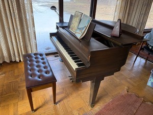 Vose & Sons Boston Baby Grand Piano w Bench Dark Wood Used