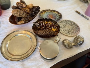Vintage Silverplate Decor Lot Quail Shakers Inox Jar Tray Trivet