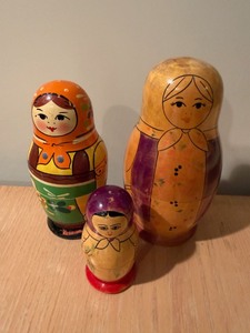 Vintage Wooden Matryoshka Nesting Dolls Lot 7-Piece Set  2 Extras