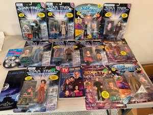 Large Collection of New in Box Vintage Playmates Star Trek Action Figure Lot Carded TNG DS9 Holodeck