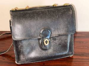 Vintage Coach Black Leather Satchel Shoulder Bag Style 006-9827