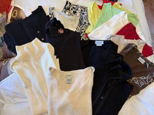 Womens Sweater & Top Lot Chicos Bloomingdales Mixed Styles Used