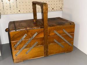 Vintage Wooden Cantilever Sewing Box w Handle & Contents, Used