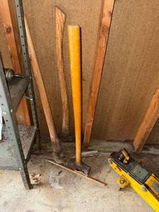 Hydraulic Floor Jack & Hand Tool Lot Sledge Pick Axe Used