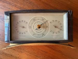 Vintage Airguide Desk Weather Station Barometer Thermometer Hygrometer