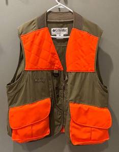 lot 19C image: MR - Columbia Sportswear Vest - XXL