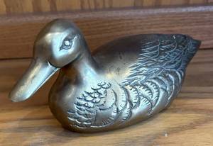 lot 51R image: LR - Vintage Brass Duck Figurine