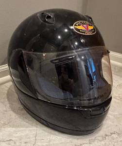 lot 126R image: MR - Arai Quantum II Helmet XXL Victory Edition DOT-Snell Certified Motorcycle Helmet