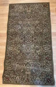 lot 127R image: LR - Persian Classics Mahal Rug