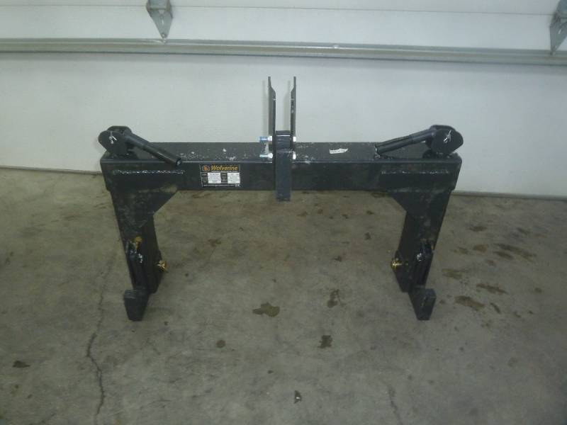 lot 96 image: Wolverine 3 Point Quick Attach Adapter