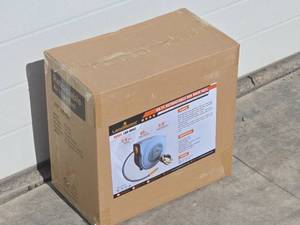 lot 25 image: Landhoner Retractable Hose Reel 65