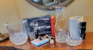 lot 121 image: Wine Enthusiasts Barware Collection