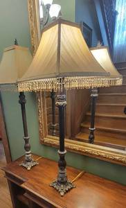 lot 46 image: Acanthus Leaf Column Candlestick Table Lamp, pair