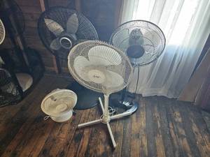 lot 191A image: Household Fan Bundle Various Sizes