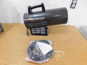 Mr. Heater Contractor Series 60,000 BTU Forced Air Propane Outdoor Space Heater with 10 ft. Hose and Regulator