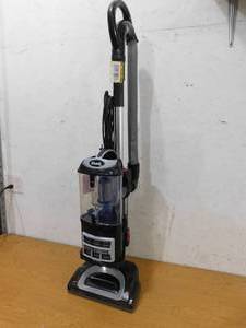 Shark Navigator Lift-Away DLX Bagless, Corded, Upright Vacuum Cleaner with Detachable Canister and HEPA Filter for Pet Hair