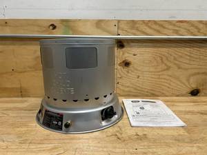 lot 70 image: Dyna-Glo 80000-BTU Portable Convection Propane Heater (untested)