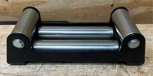 lot 126 image: Warn Roller