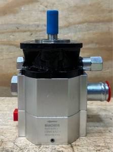 lot 226 image: Butcher Hydraulic Pump For Log Splitter