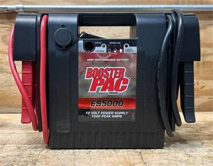 lot 260 image: Booster PAC Industrial-Grade 12 Volt Jump Starter and Power Source, 1500 Peak Amps, Model# ES5000 #167764 Msrp $219.99