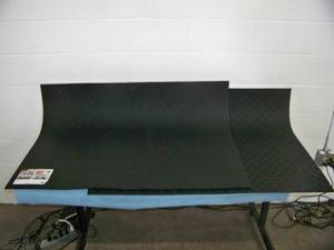 lot 13 image: (2) MOHAWK 36 x 48 x 12 thick Heavy Duty All Purpose Mega Mats