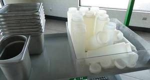 lot 44 image: Contents of take-out order shelf