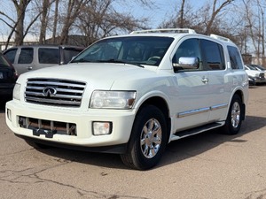 lot 19 image: 2006 INFINITI QX56 4x4  Third Row Seating (NO RESERVE)
