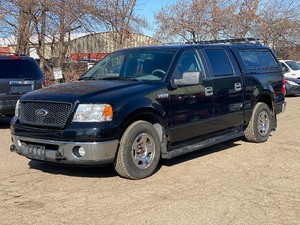 lot 6 image: 2006 FORD F-150 XLT 2 Owner  Crew Cab (NO RESERVE)