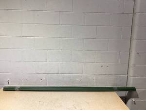 lot 422 image: LOT OF 25 Gardening Poles 83 Long