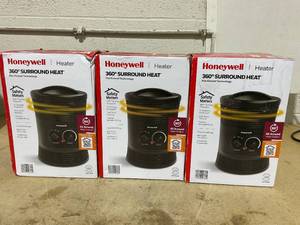 lot 213 image: LOT OF 3 Honeywell HHF360B 1500W 360 Surround Indoor Heater Black Portable Space Heater for Bedroom, ETL Listed, Fan Driven