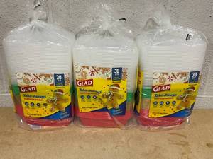 lot 320 image: LOT OF 3 Glad Take-Aways Food Storage Containers