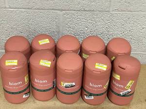 lot 183 image: LOT OF 10 Biom Refillable Wipe Dispensers With Magnetic Lids