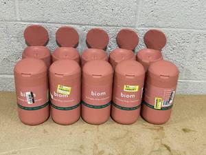 lot 186 image: LOT OF 10 Biom Refillable Wipe Dispensers With Magnetic Lids