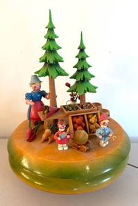 BR2 - Vintage Thorens Barcarole West German Music Box