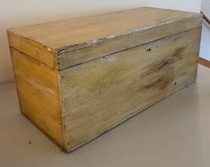 BR2 - Vintage Wooden Box