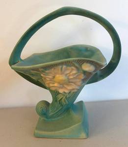 Lovely Vintage Roseville Peony Basket Vase