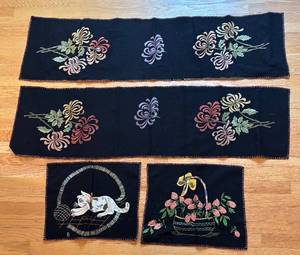 BR2 - Vintage  Embroidered Table Decor