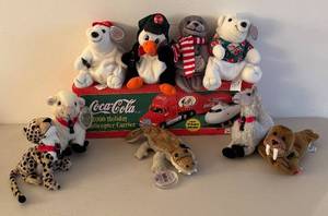 BR2 - Coca-Cola 2000 Holiday Helicopter Carrier & Plush Toys