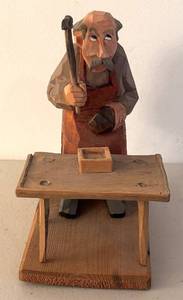 BR1 - Wooden Vintage Shoemaker Figurine - 7 Inches Tall - Light Vintage Wear