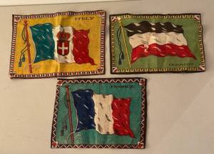 BR1 - Vintage International Flag Tapestries