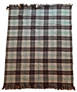FB - Plaid Vintage Blanket