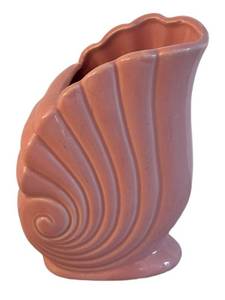 UL - Nautilus Shell Vase - Vintage Pink USA Pottery