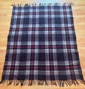 UL - Vintage Plaid Blanket