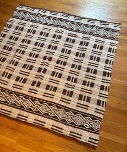 UL - Vintage Blanket - Geometric Border Pattern